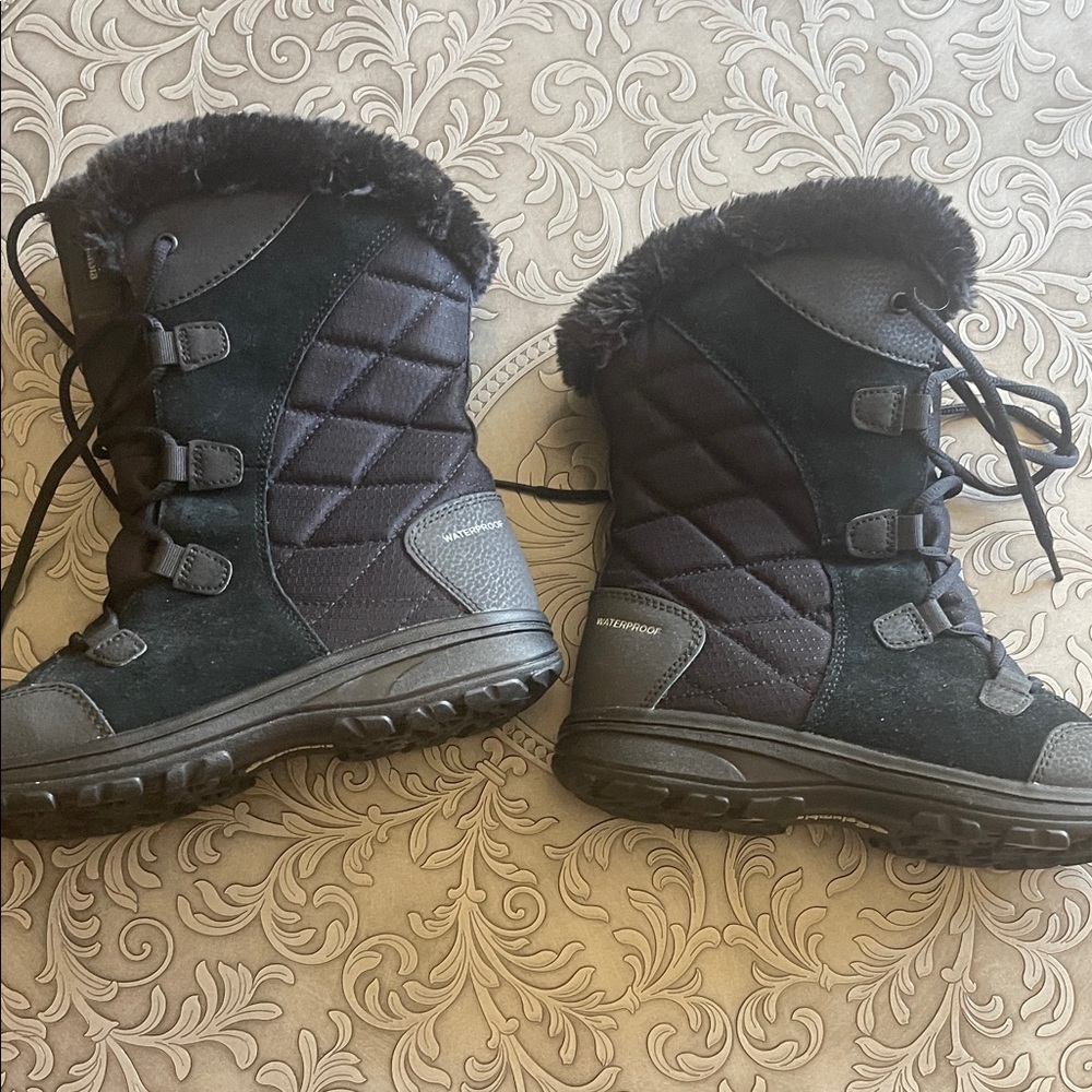 Sorel Black and Gray Fur-Lined Boots